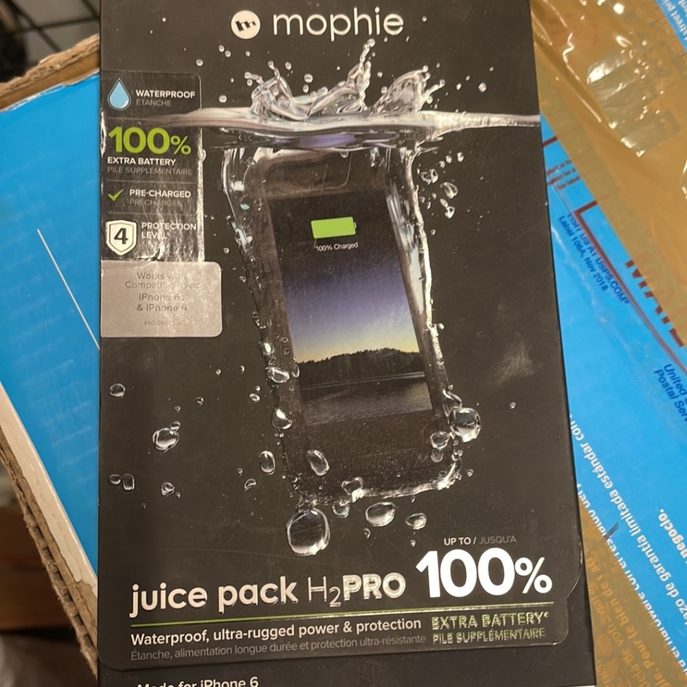 Mophie h2pro waterproof case for iPhone 6 and 6s